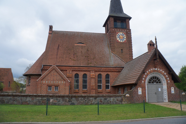 Ev. Kirche Bälow