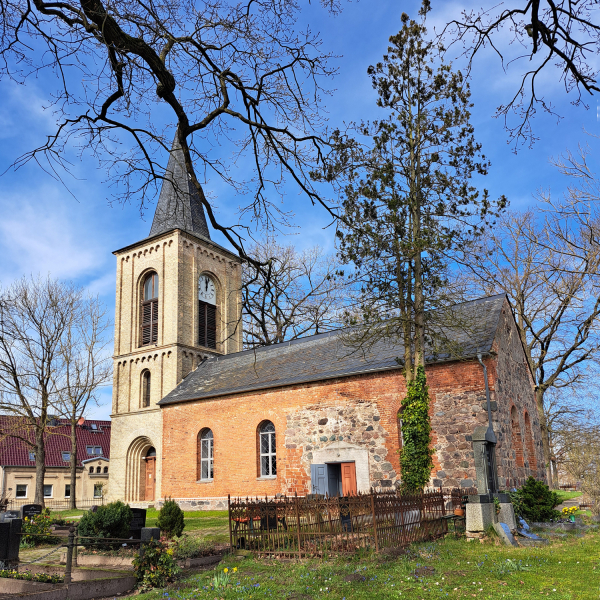 Ev. Kirche Läsikow