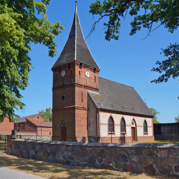 Ev. Kirche Strehlen