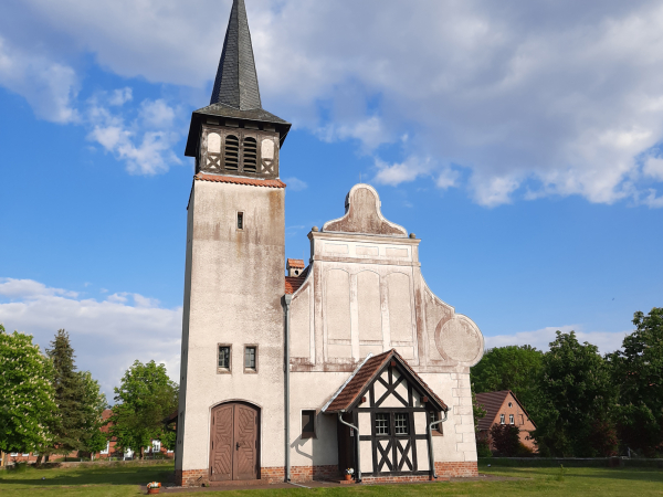 Ev. Kirche Helle