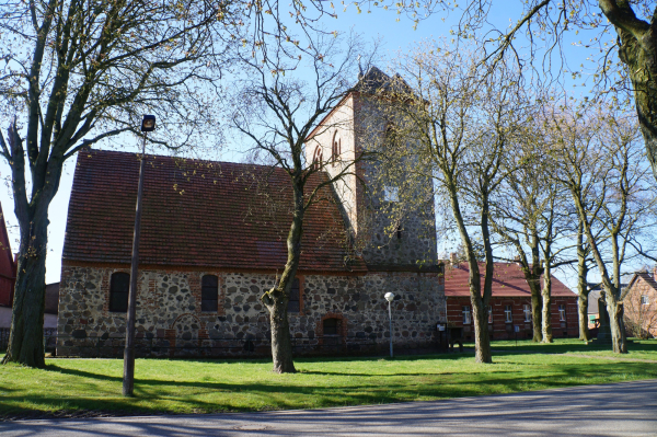 Ev. Kirche Schönhagen