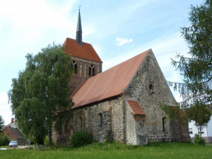 Ev. Kirche Uenze